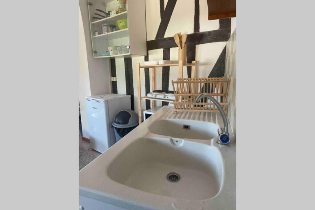 Joli Petit Studio En Plein Coeur Centre Ville Apartment Meru Luaran gambar